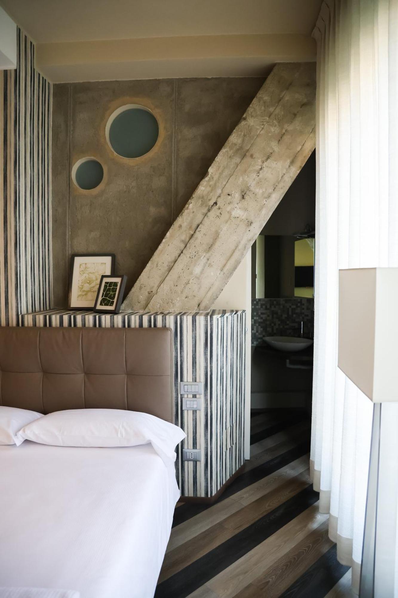 Serendipity Rooms — Photos 1